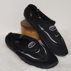 Wave women's water shoes